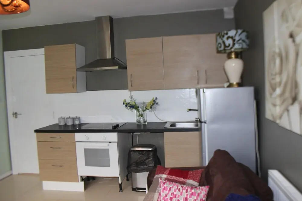 ADVO Lovely 2 rooms accommodation Leeds