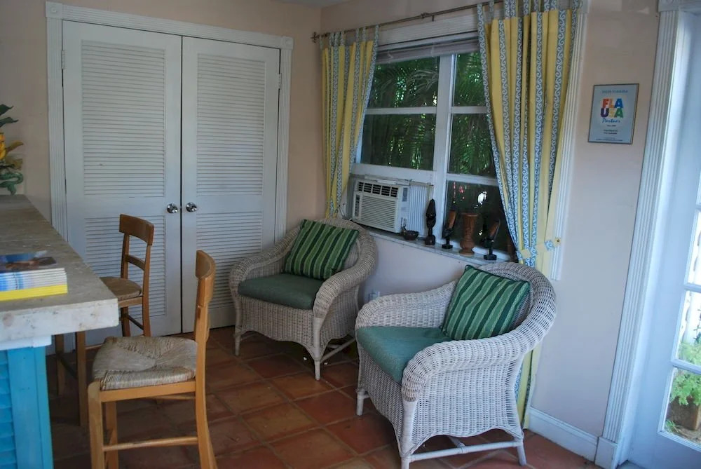 Green Island Inn
