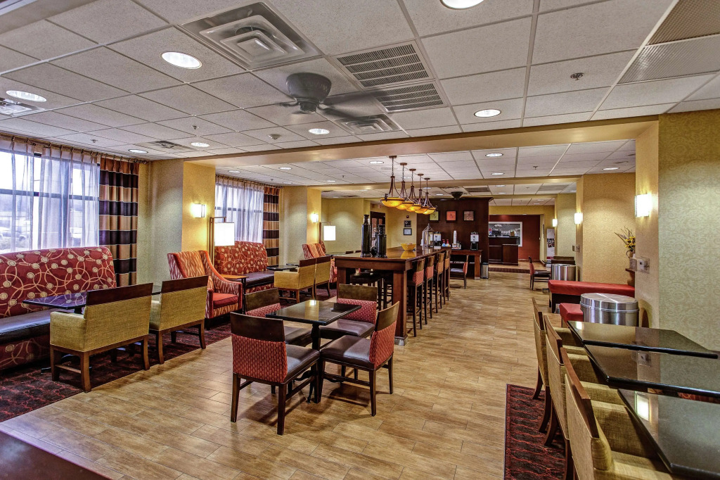 Hampton Inn Junction City