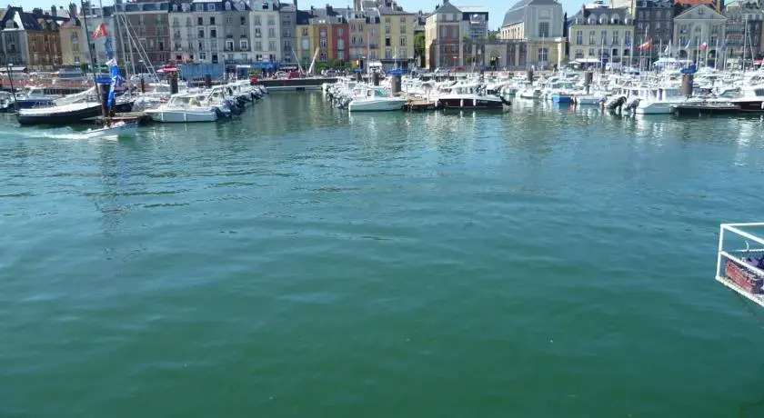 Chambres dHôtes Le Clos Pillon