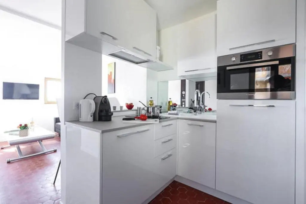 Gilly 4 - EXCEPTIONAL 2BEDS, SEA VIEW, MODERN,A/C, OLD TOWN