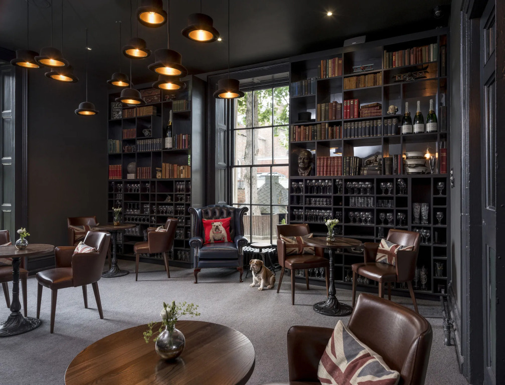 The Churchill Hotel