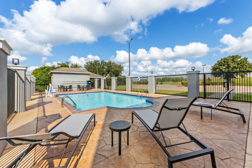 Candlewood Suites Victoria by IHG