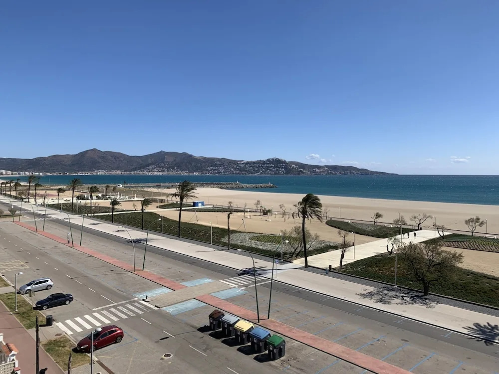 Apartamento Inmobahia - BI - 74