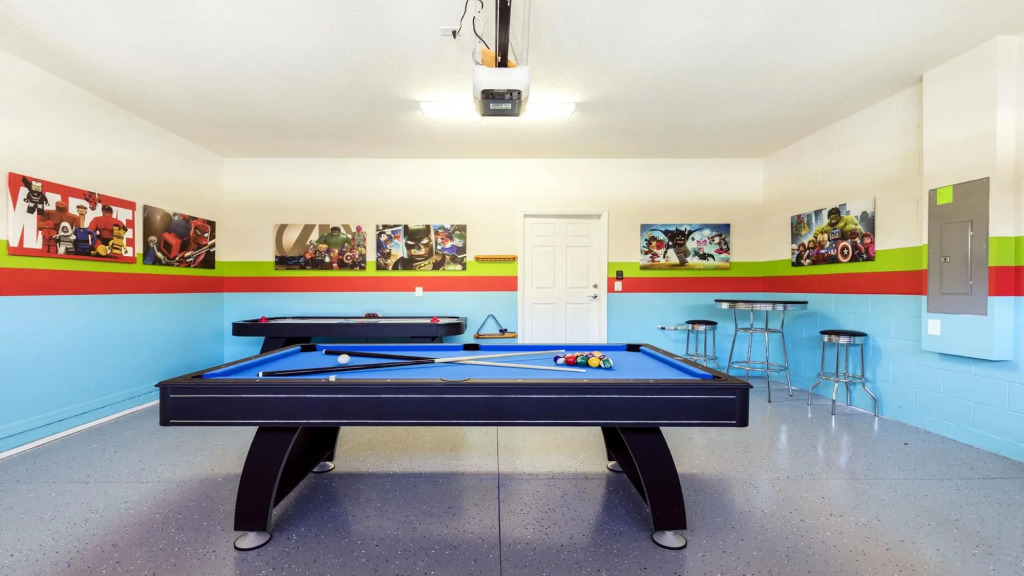 Modern 7BR Family Villa Close 2 Disney w Pool SPA