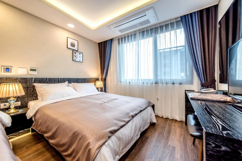 Seawater Spa Hotel Coza