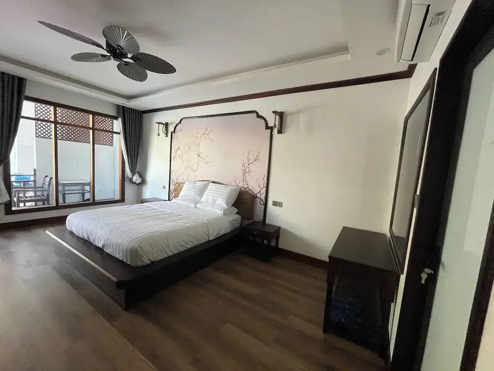 Luang Prabang Dream 1985