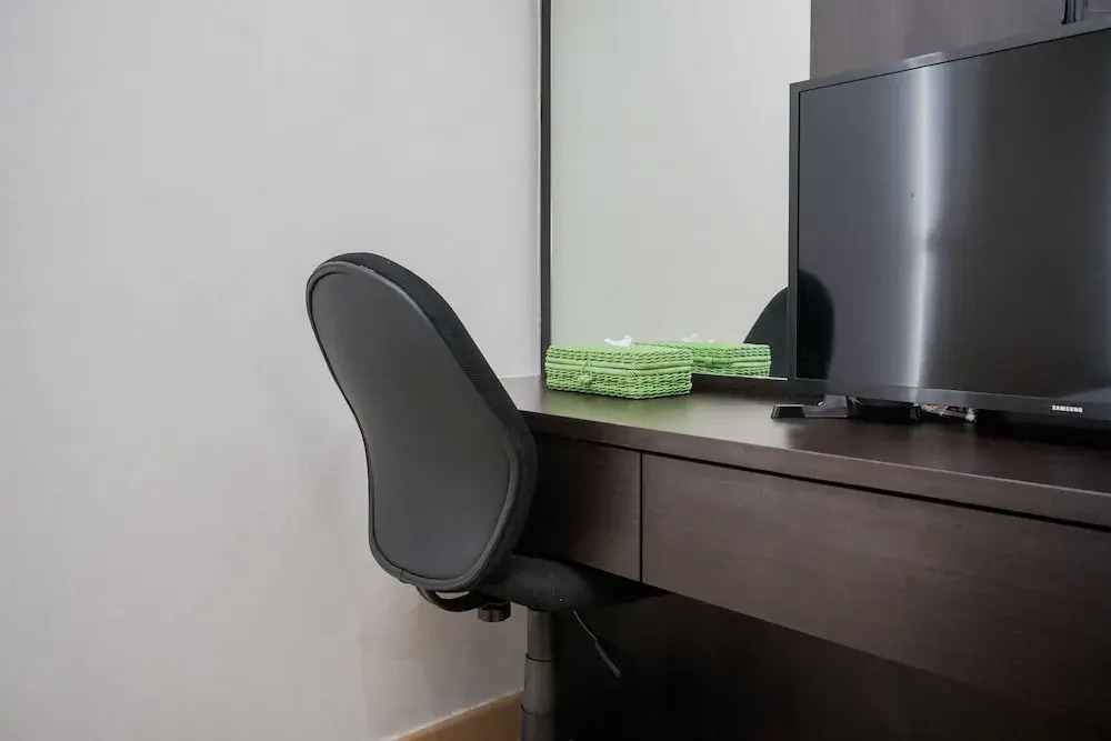 Elegant and Homey Studio at Casa de Parco Apartment BSD City