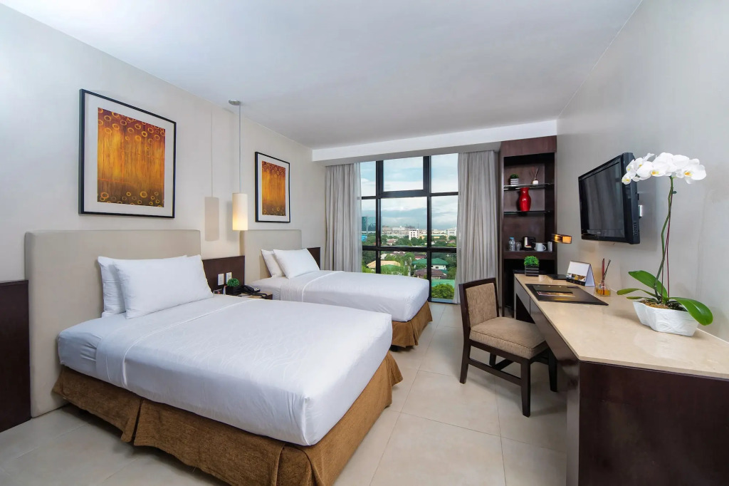 The B Hotel Alabang