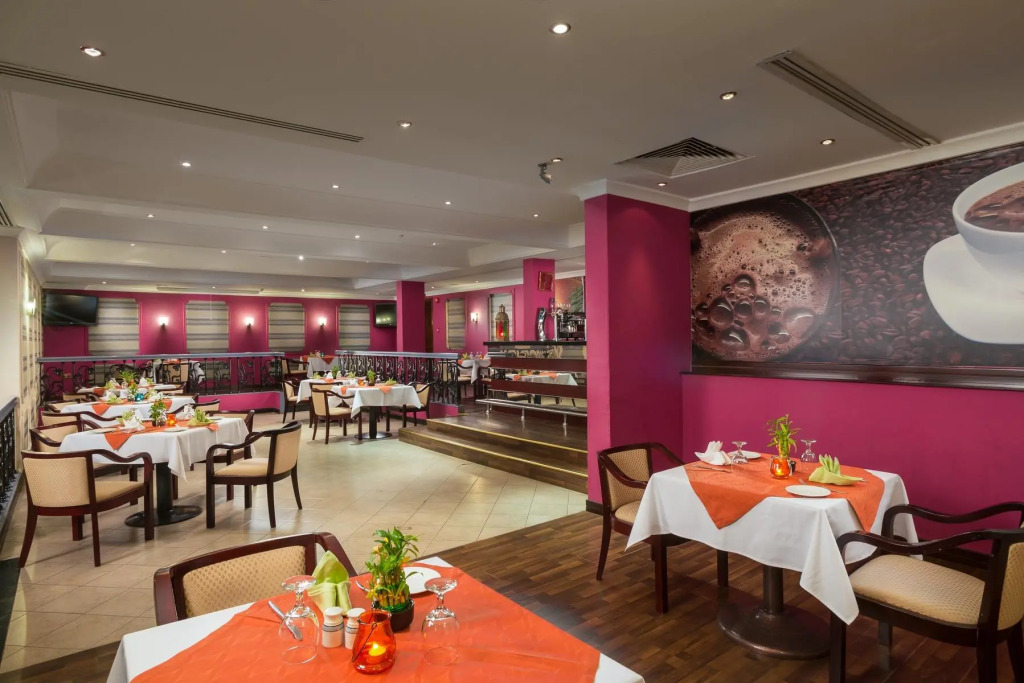 Al Falaj Hotel - Secure City Escape in Muscat