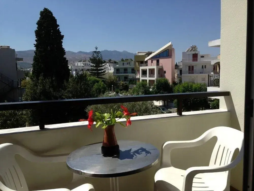 Phaethon Hotel