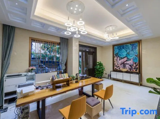 Sanya Coconut Homestay
