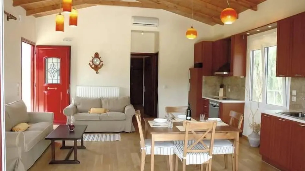Gyra Villas - Villa Adonis with private pool