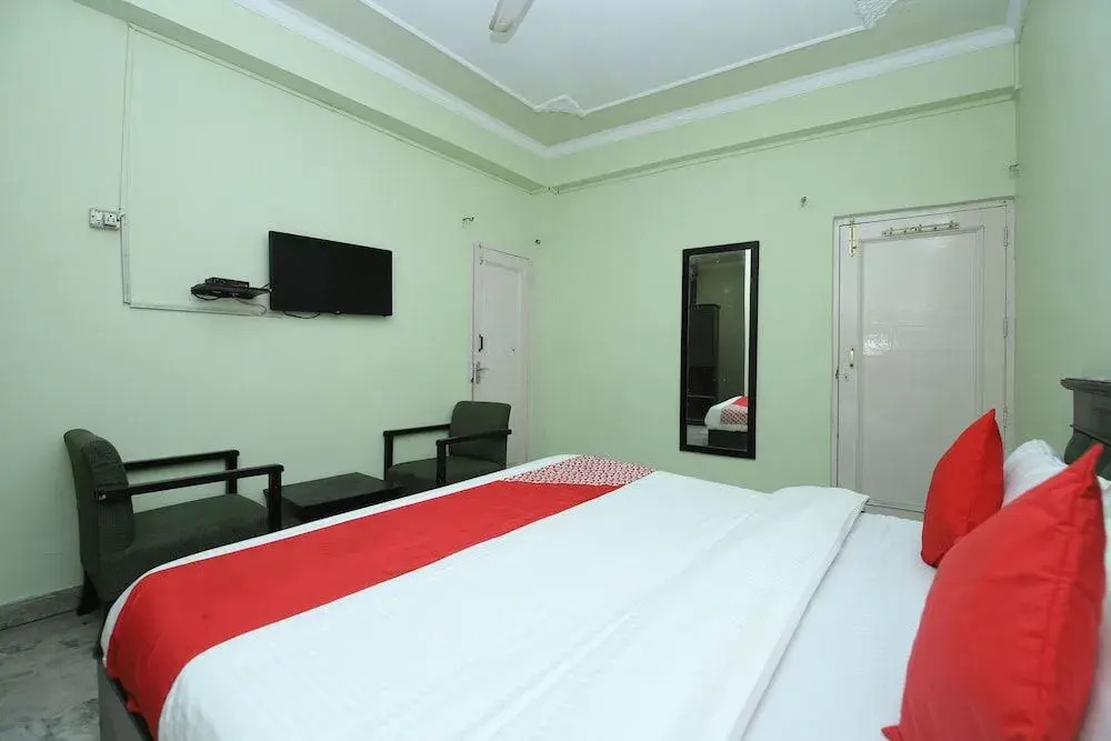 Oyo 41059 Hotel Satkar