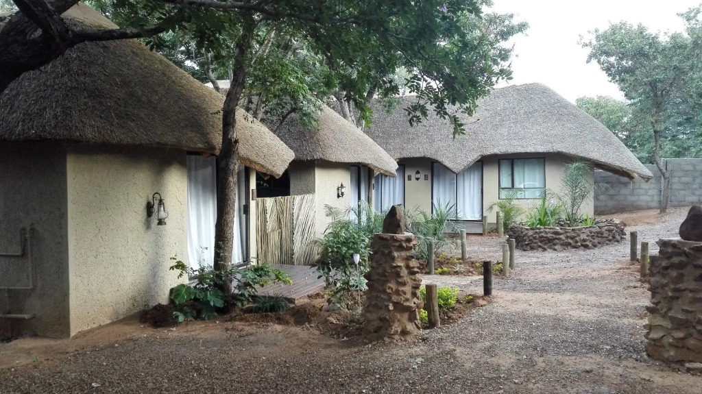 Chobe Sunset Chalets