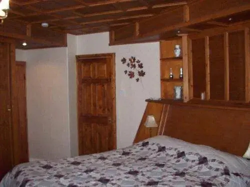Maple Lodge