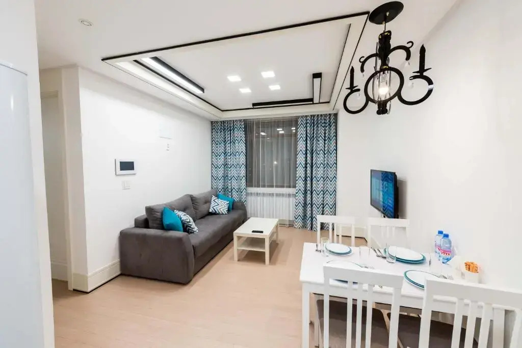 THEADDRESS HIGHVILL iSHYM 808
