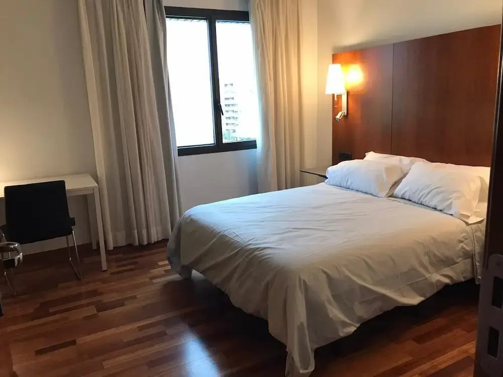 Micampus Pamplona Student Residence