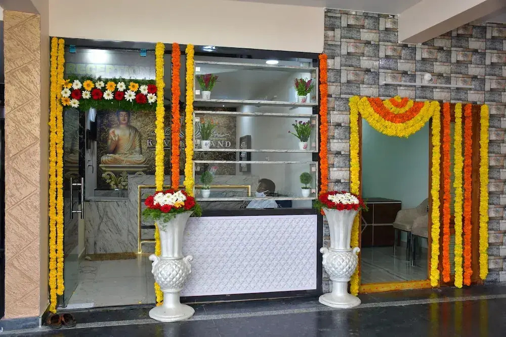 Kavuri Grand