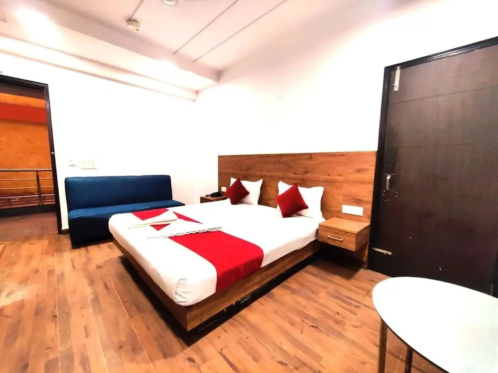 Hotel Brahman Bhawan