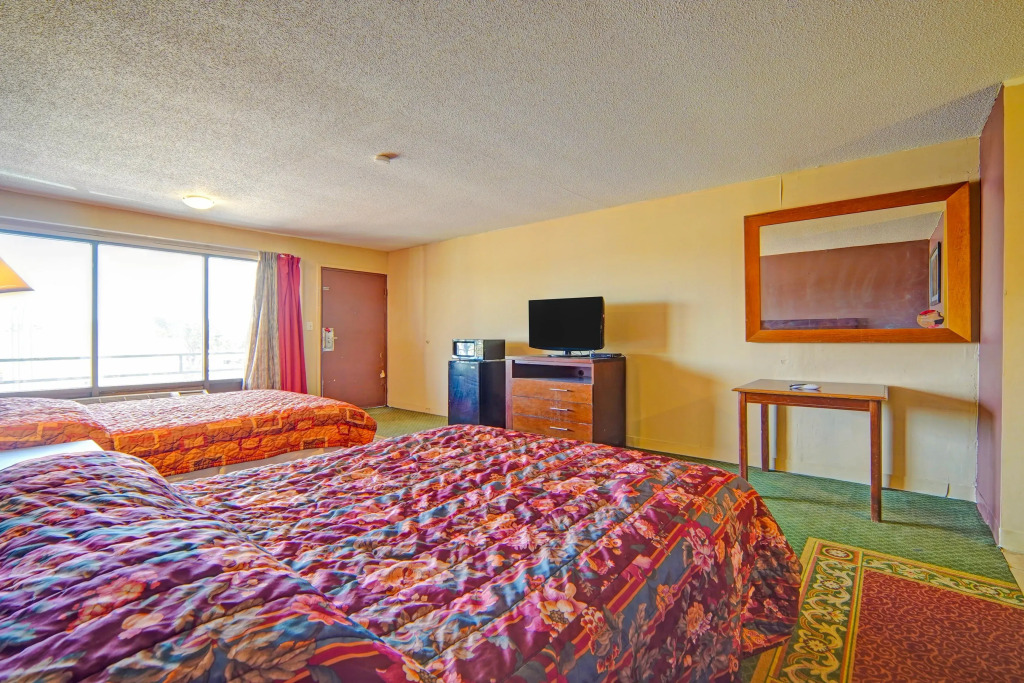 Sunset Inn Flatonia I 10 by Hotel O