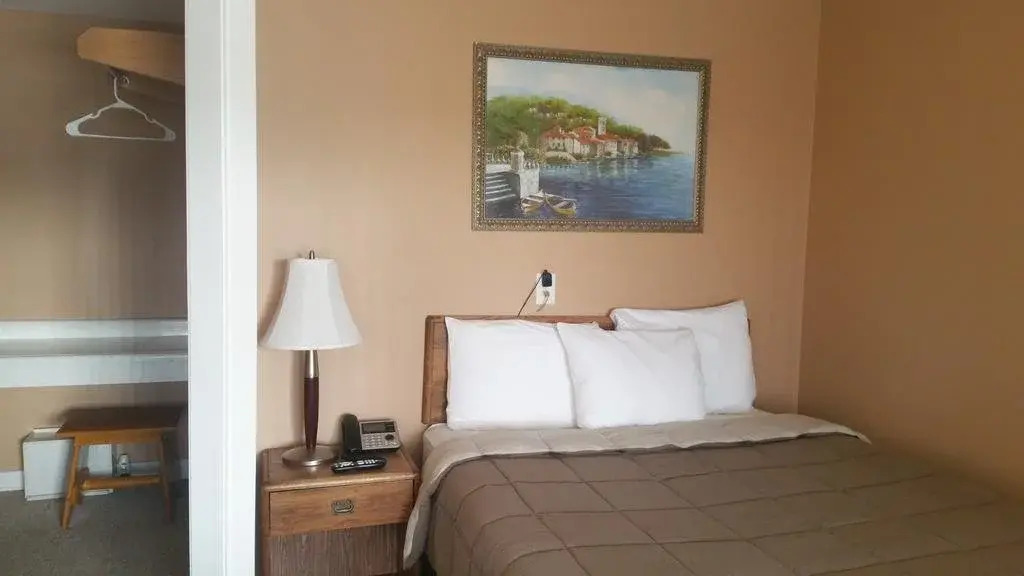 H Motel