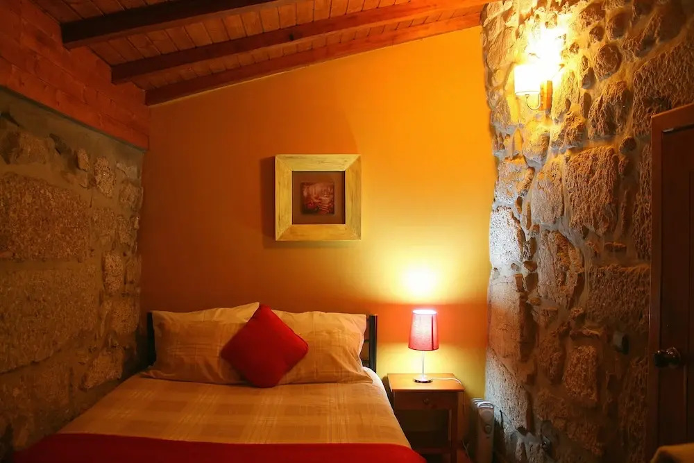 Rural style house located at the center of Caldelas village