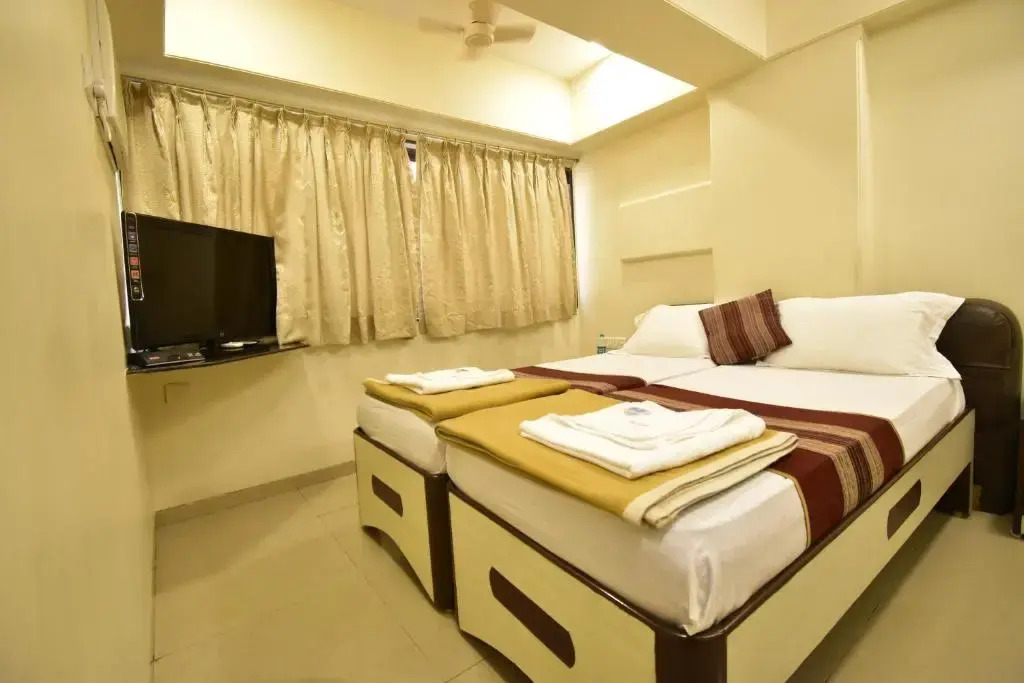 Hotel Kalpana Palace, Mumbai