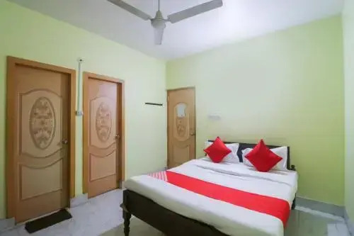 Shanti Bhavan by OYO Rooms