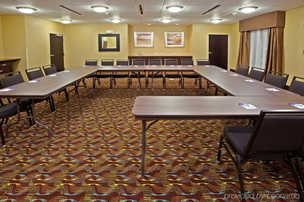 Holiday Inn Express Hotel & Suites Richwood - Cincinnati South by IHG