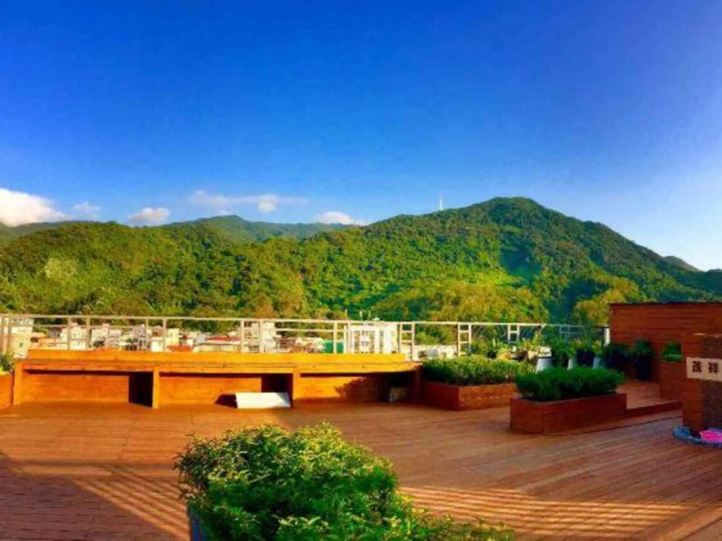 Shenzhen Maoxiang Hotel (Wutongshan Scenic Area)