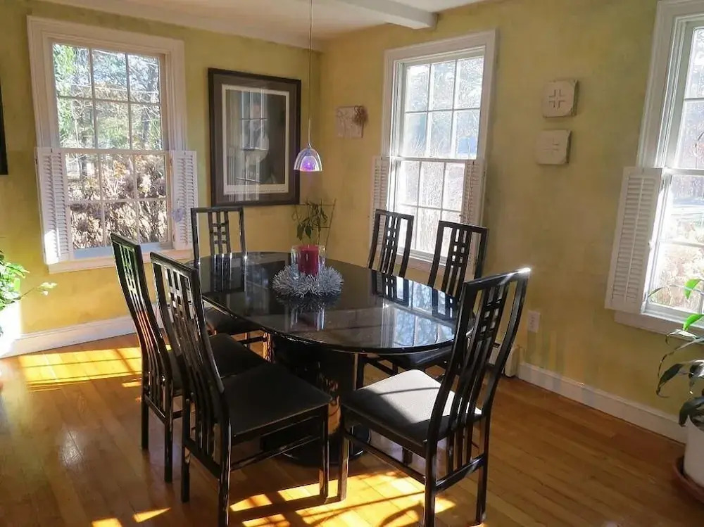 76 Indian Hill Road North - Three Bedroom House