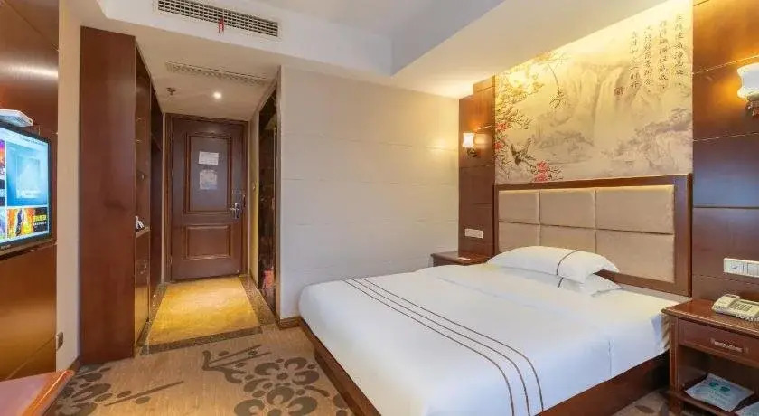 Yiwu Holton Hotel