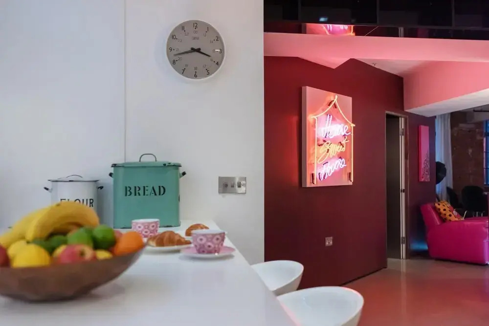 Amazingly Luxurious Loft Apartment Soho - 3 Bedrooms 2 Bath Office