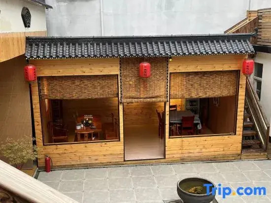 I listened to the mountains in the valley of Taihang