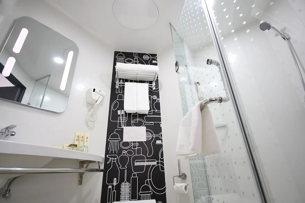 ibis Daqing Haofang