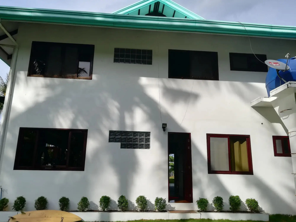 Siargao Sunrise Villa
