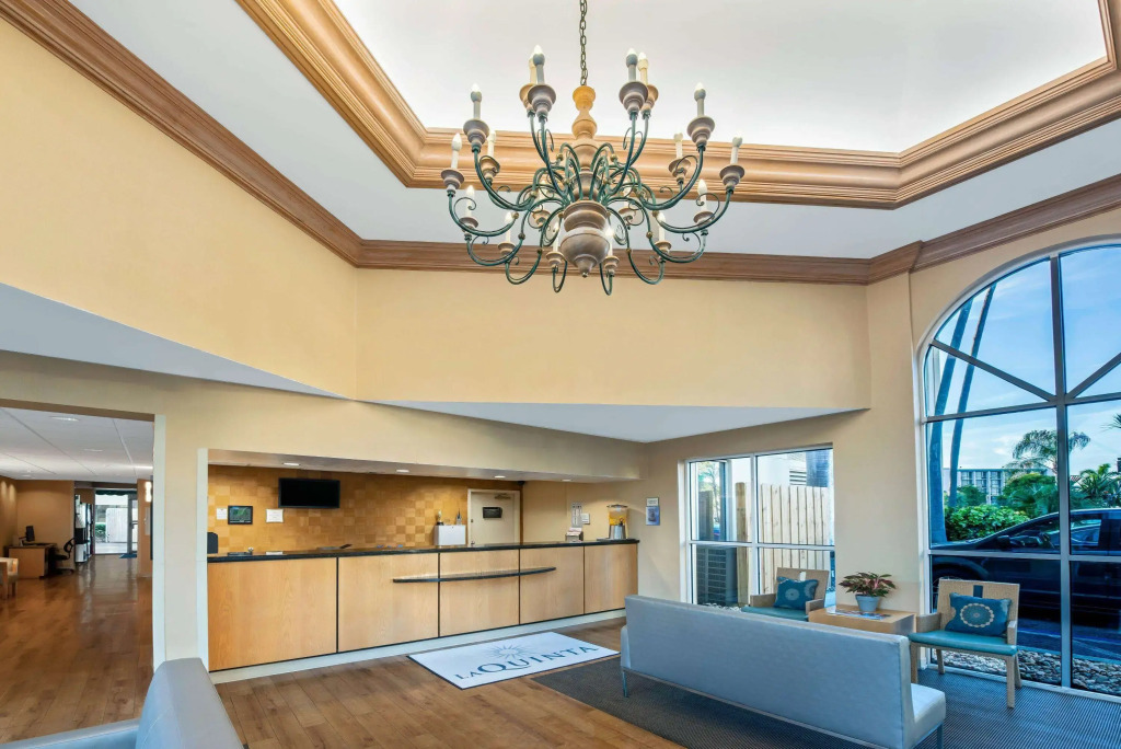 La Quinta by Wyndham West Palm Beach Airport
