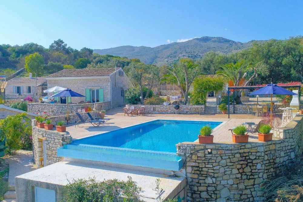 Villa Helona