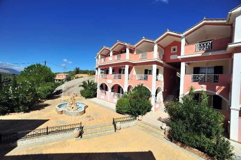 Sarakina Hotel