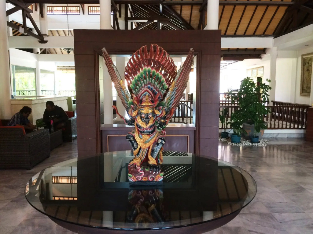 Puri Raja Hotel