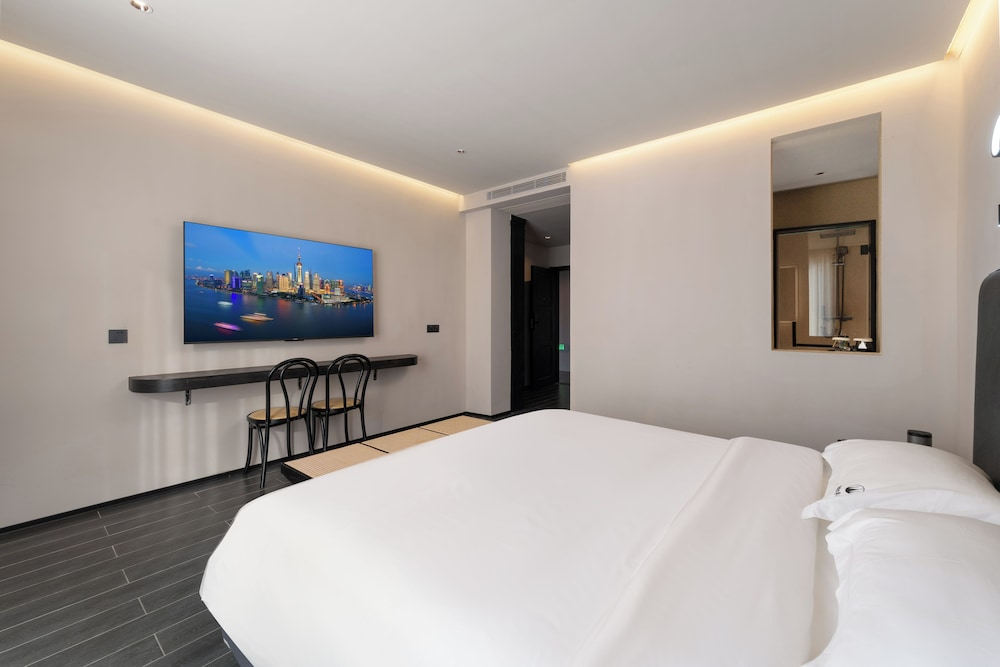 Bay Four Seasons Castle Hotel