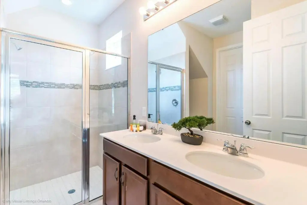 Solara Resort Townhome, 15 minutes from Disney