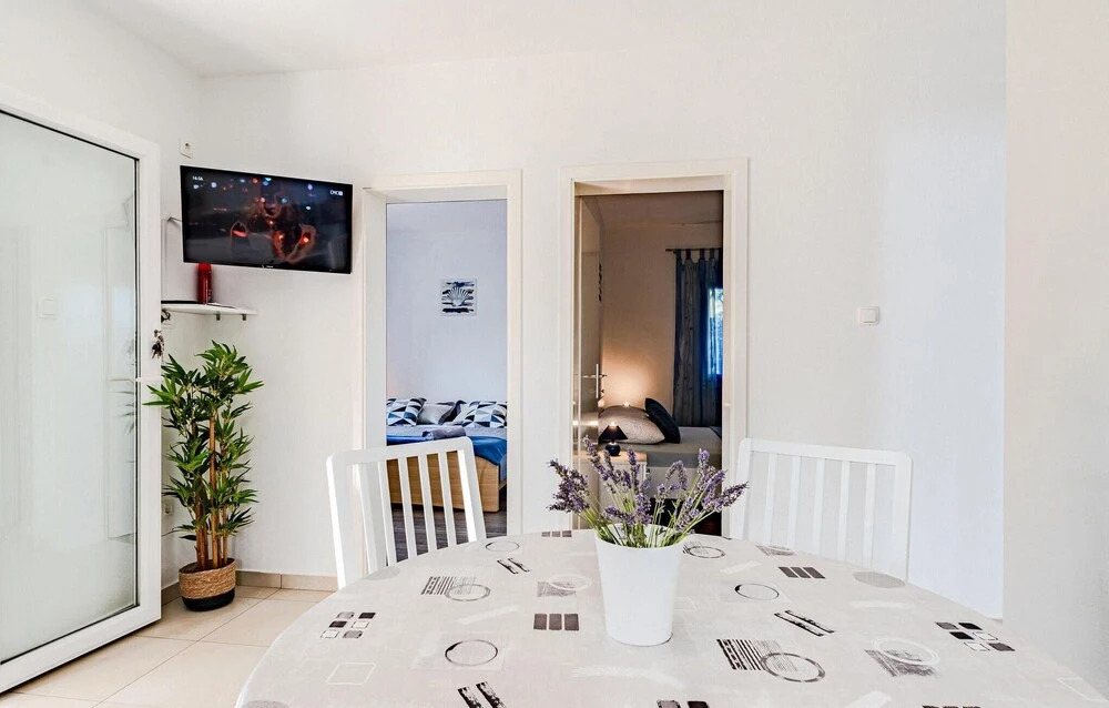 3 Bedroom Lovely Home In Vela Luka