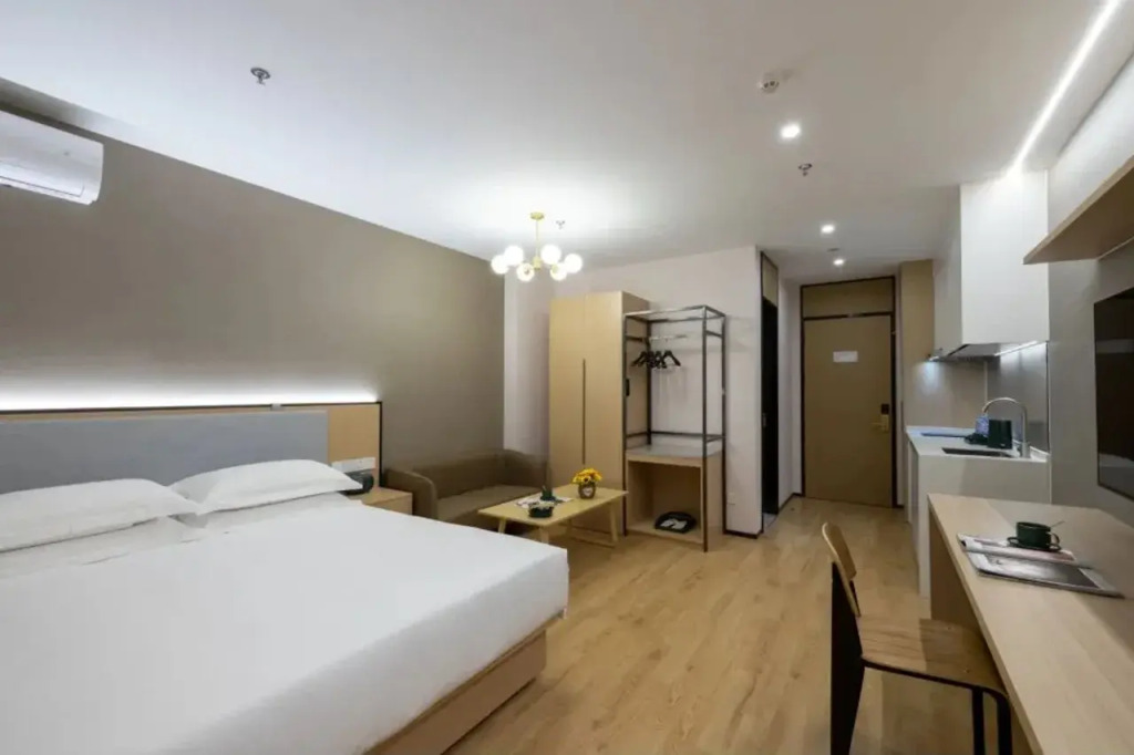 Nostalgia S Hotel(Beijing Liangxiang University Town）