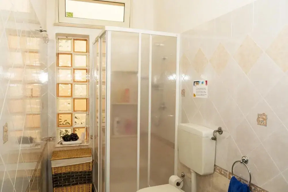 Apartment 8 bed Just 200 Meters From the sea