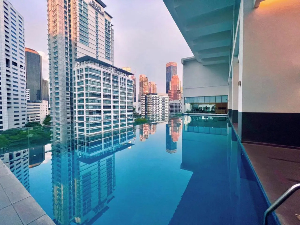 6PAX SUITES KL CITY Pavilion at Bukit Bintang NETFLIX & WIFI