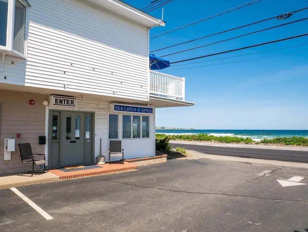 Sea Latch Inn
