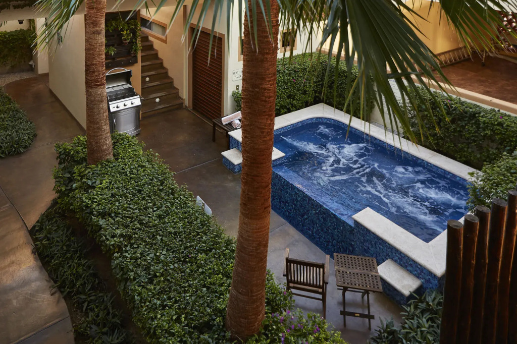 San Angel Suites