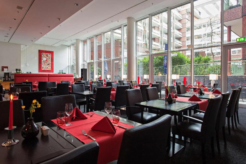 Lindner Hotel Cologne Am Dom, part of JdV by Hyatt